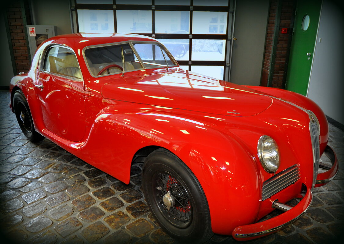 Alfa Romeo 6C 2500. - Юрий Моченов