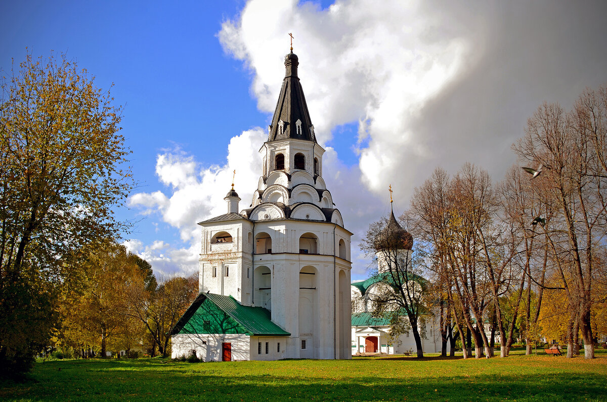 Распятская церковь-колокольня и Троицкий собор - Нина Синица