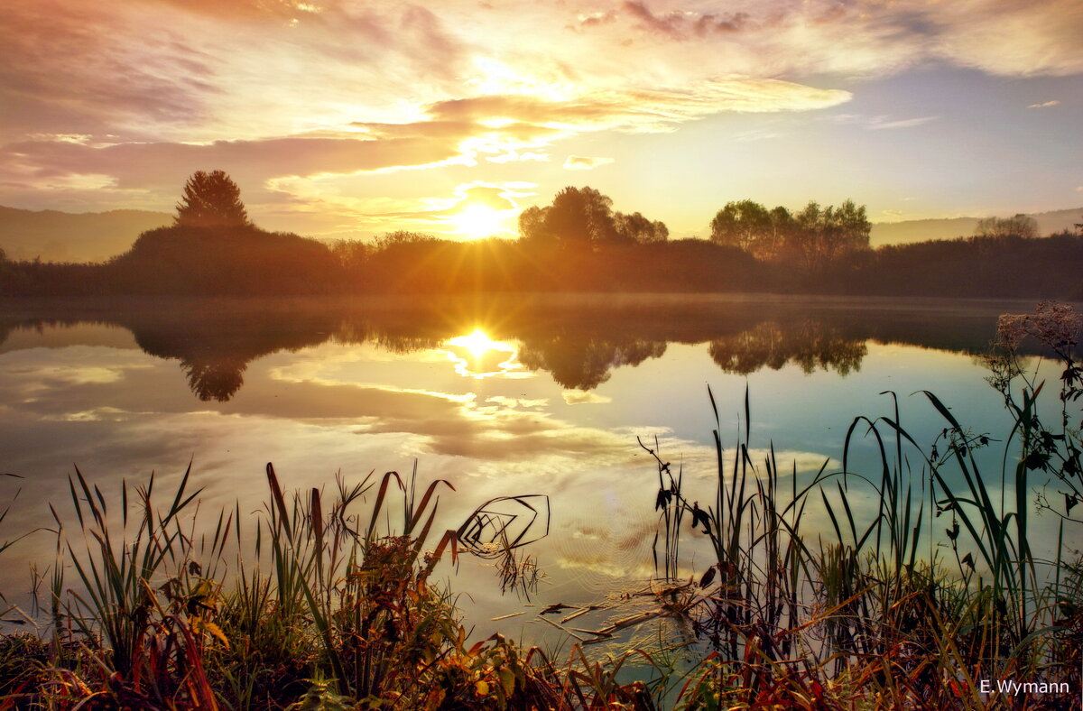 солнце заглянуло в озерцо - Elena Wymann