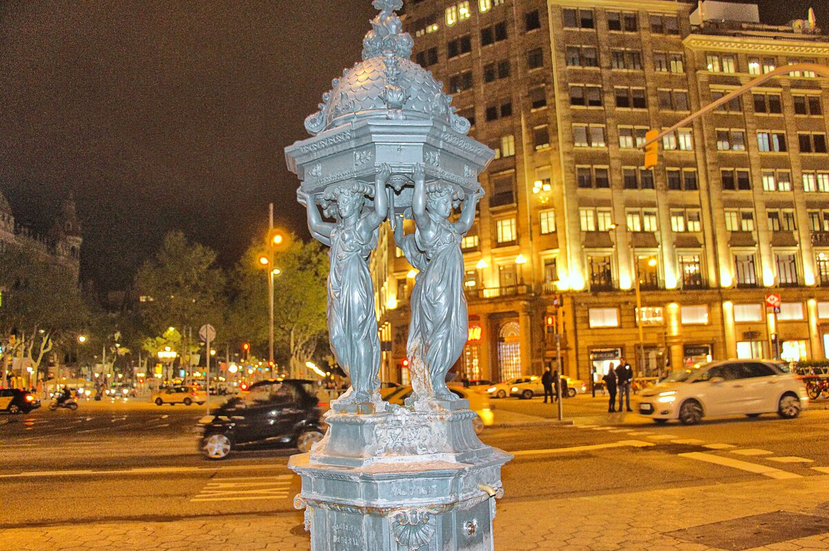 Прогулка по ночной Барселоне - Nina Karyuk