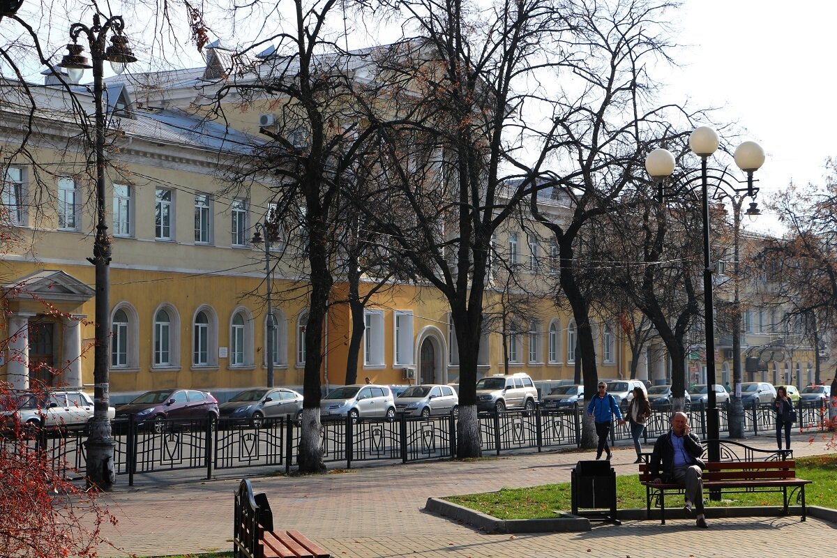 Просто в городе осень - Надежд@ Шавенкова