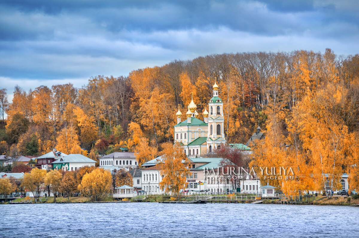 Воскресенская церковь с воды - Юлия Батурина