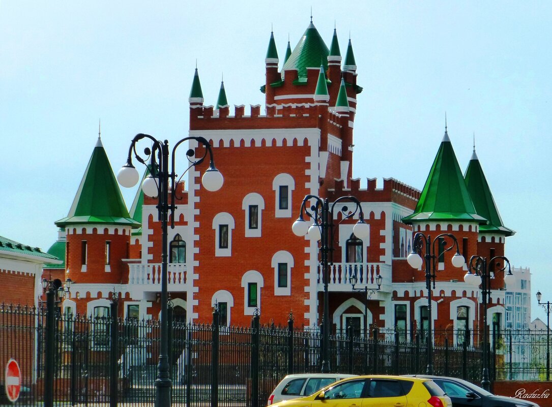 Замок-гостиница Ласточкино гнездо, Йошкар-Ола - Raduzka (Надежда Веркина)