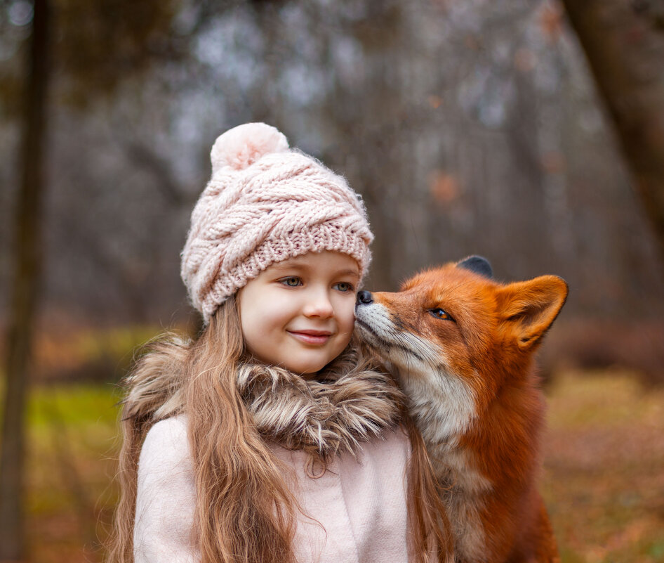 Девочка и лиса - Фотограф Ирина Белянина