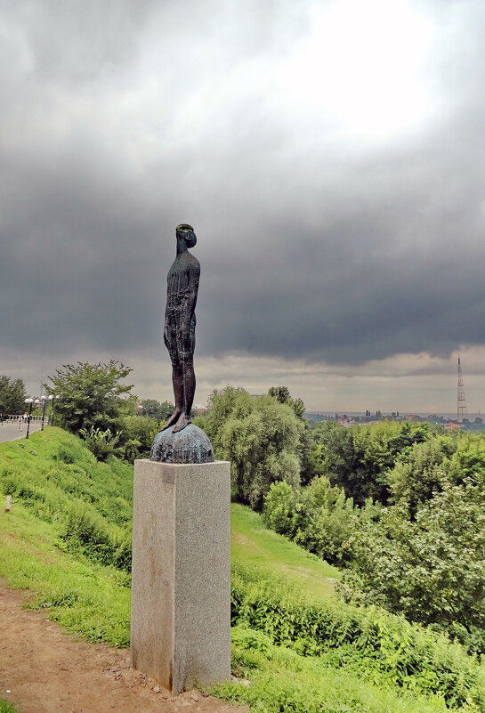 Скульптура "Дождь" - Vyacheslav Gordeev