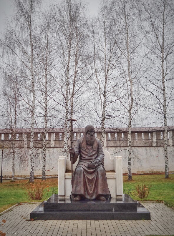 Памятник патриарху Иову - Andrey Lomakin