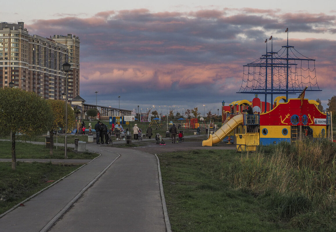 1.Осенние сумерки в парке Оккервиль - Юрий Велицкий