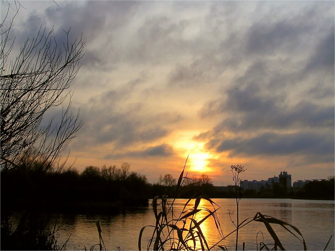 Немного солнца в холодной воде - Геннадий Худолеев Худолеев