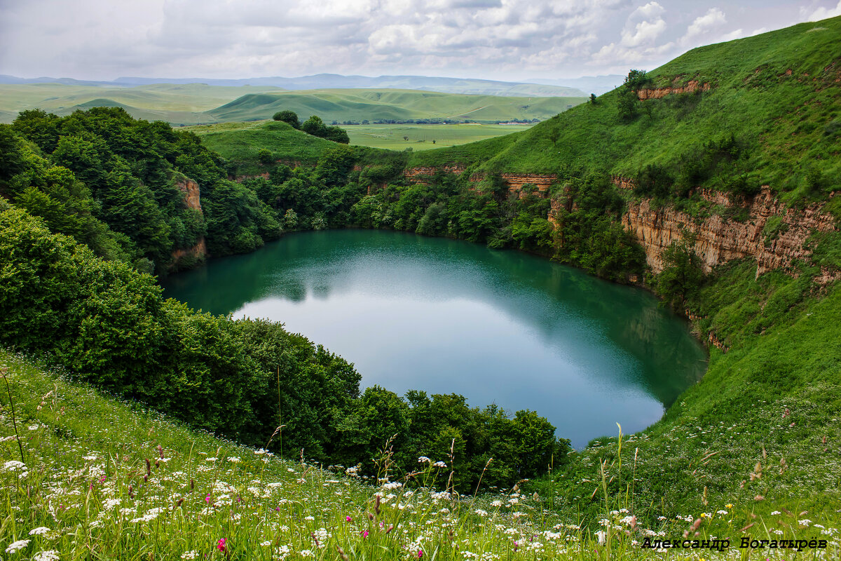 Озеро Шантхурей Кабардино Балкария