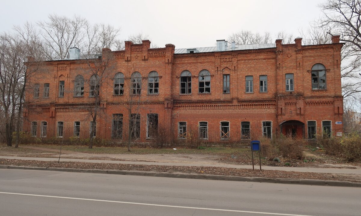 Здание бывшего Гарнизонного дома культуры. Воронеж - Gen Vel