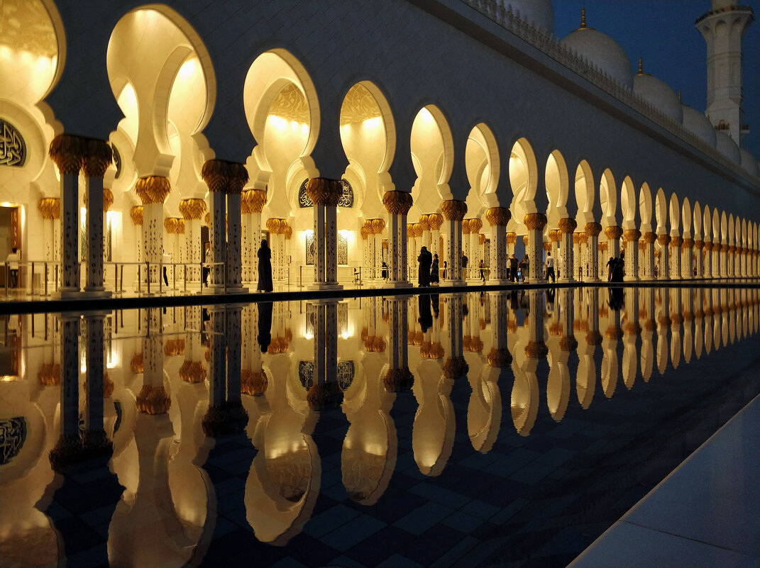 Мечеть шейха Зайда в Абу-Даби - Liliya 