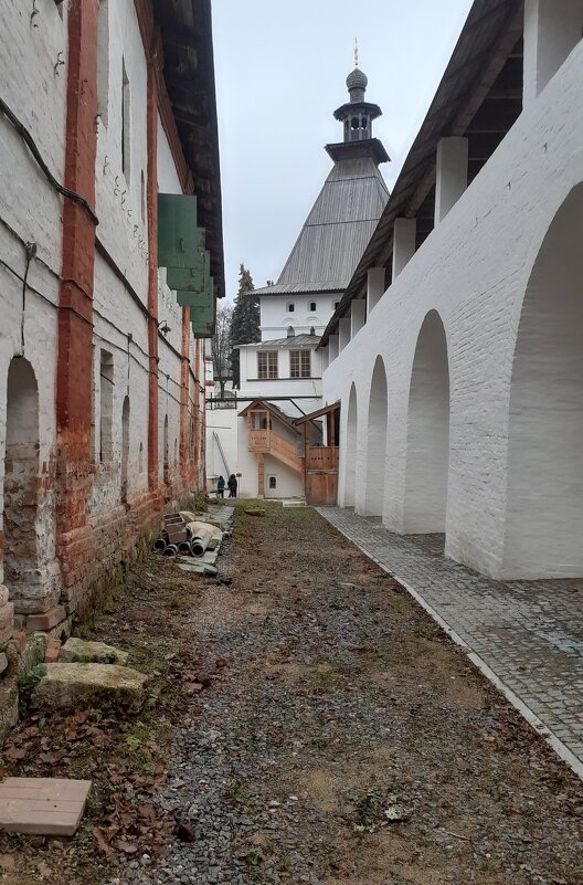 Стены монастыря - alex 