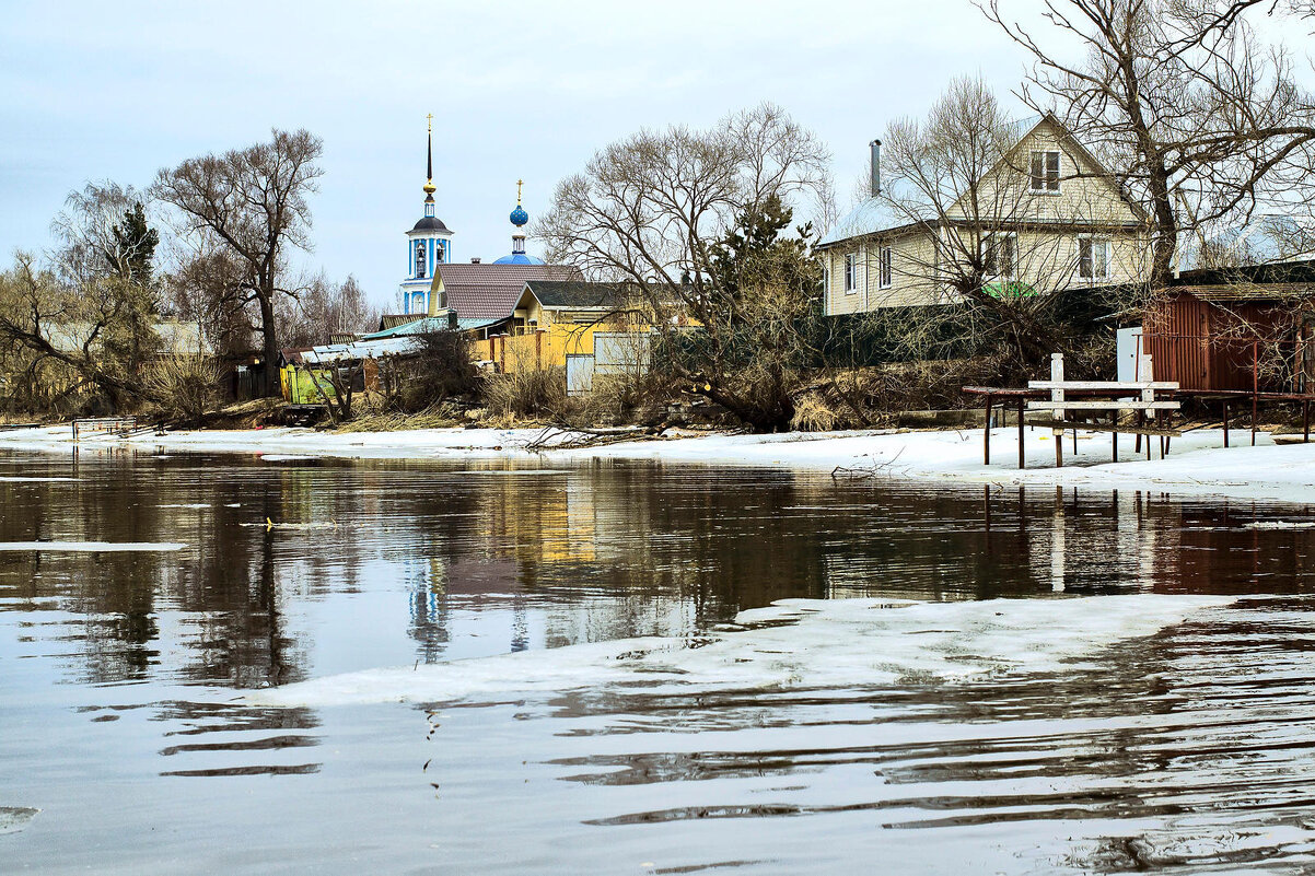 Белый городок - Дмитрий Балашов