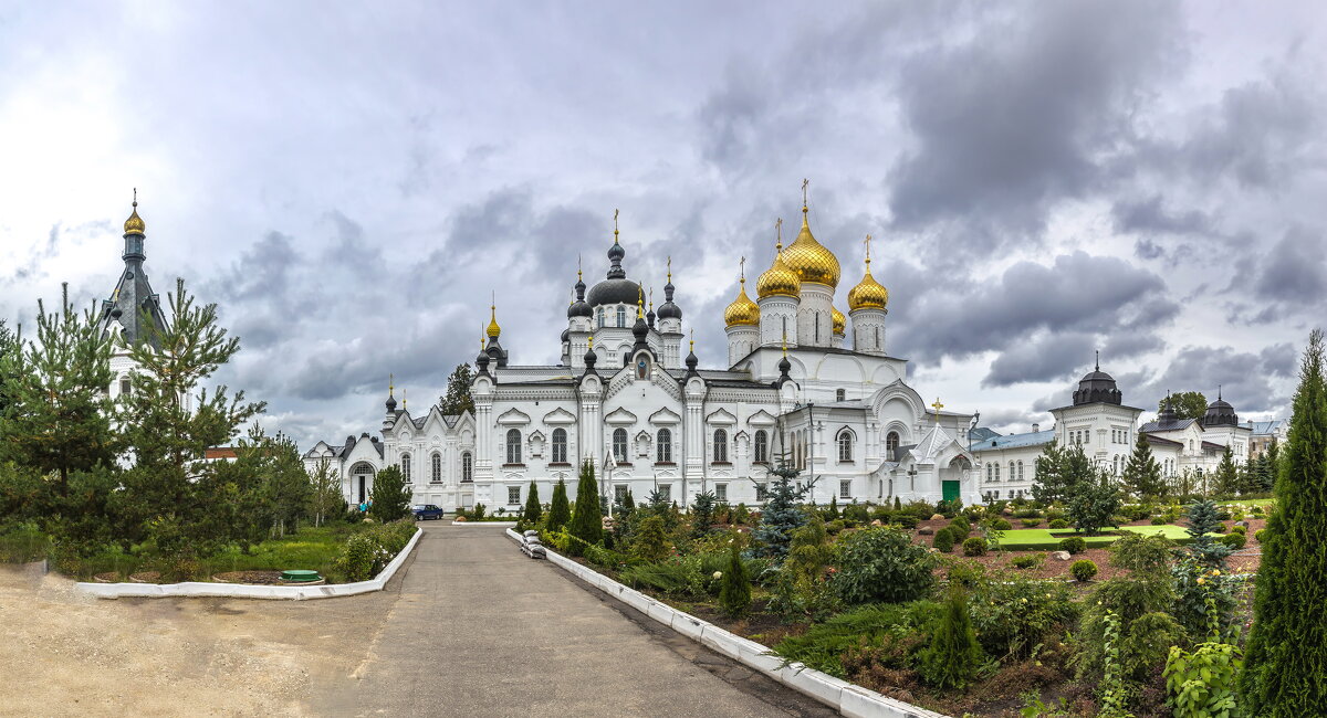 Богоявленско Анастасиин монастырь