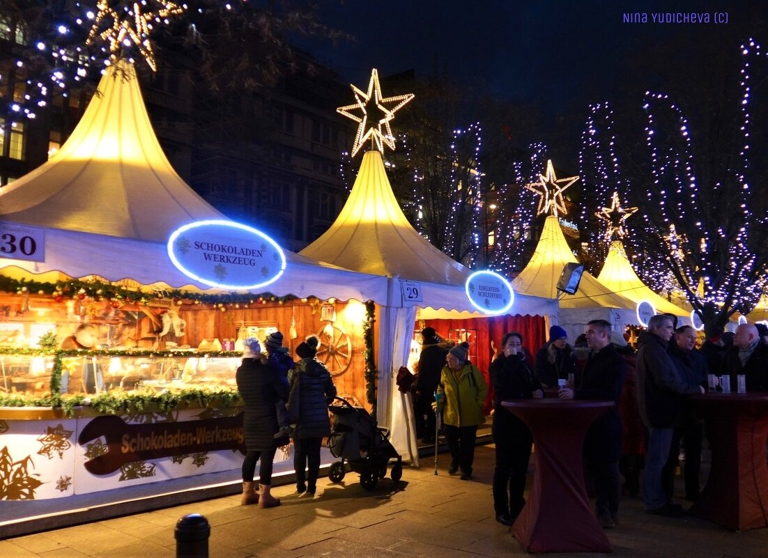 Weihnachtsmarkt Hamburg 2019 - Nina Yudicheva