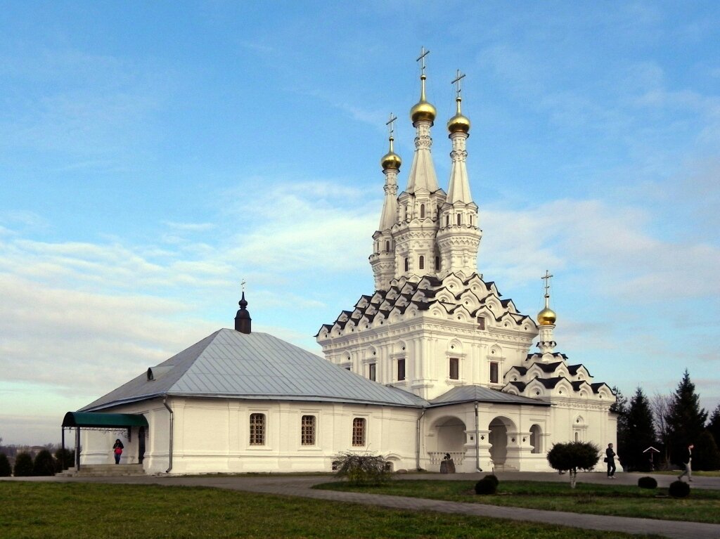 Трехшатровая Церковь Одигитрии в Вязьме