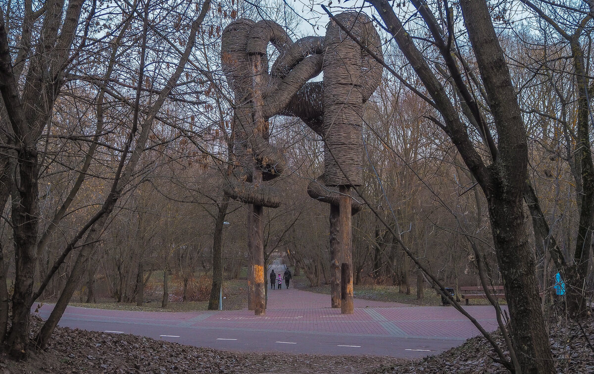 Прогулки в Осеннем Парке - юрий поляков