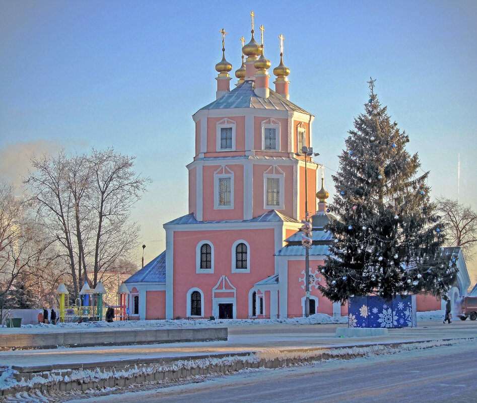 Елка у Казанской церкви - Нина Синица