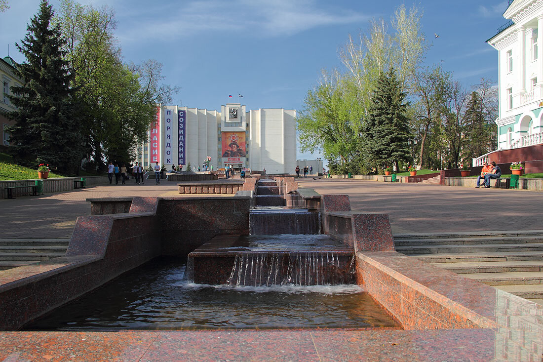 Каскадный фонтан-водопад из нержавеющей стали