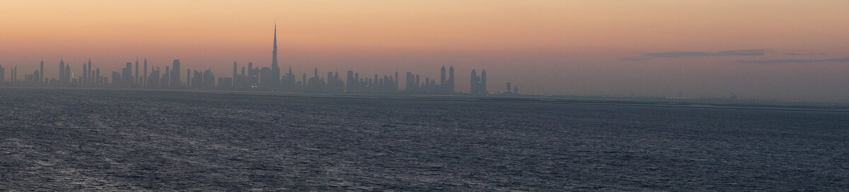 Рассвет над Дубаем. - александр мак mak