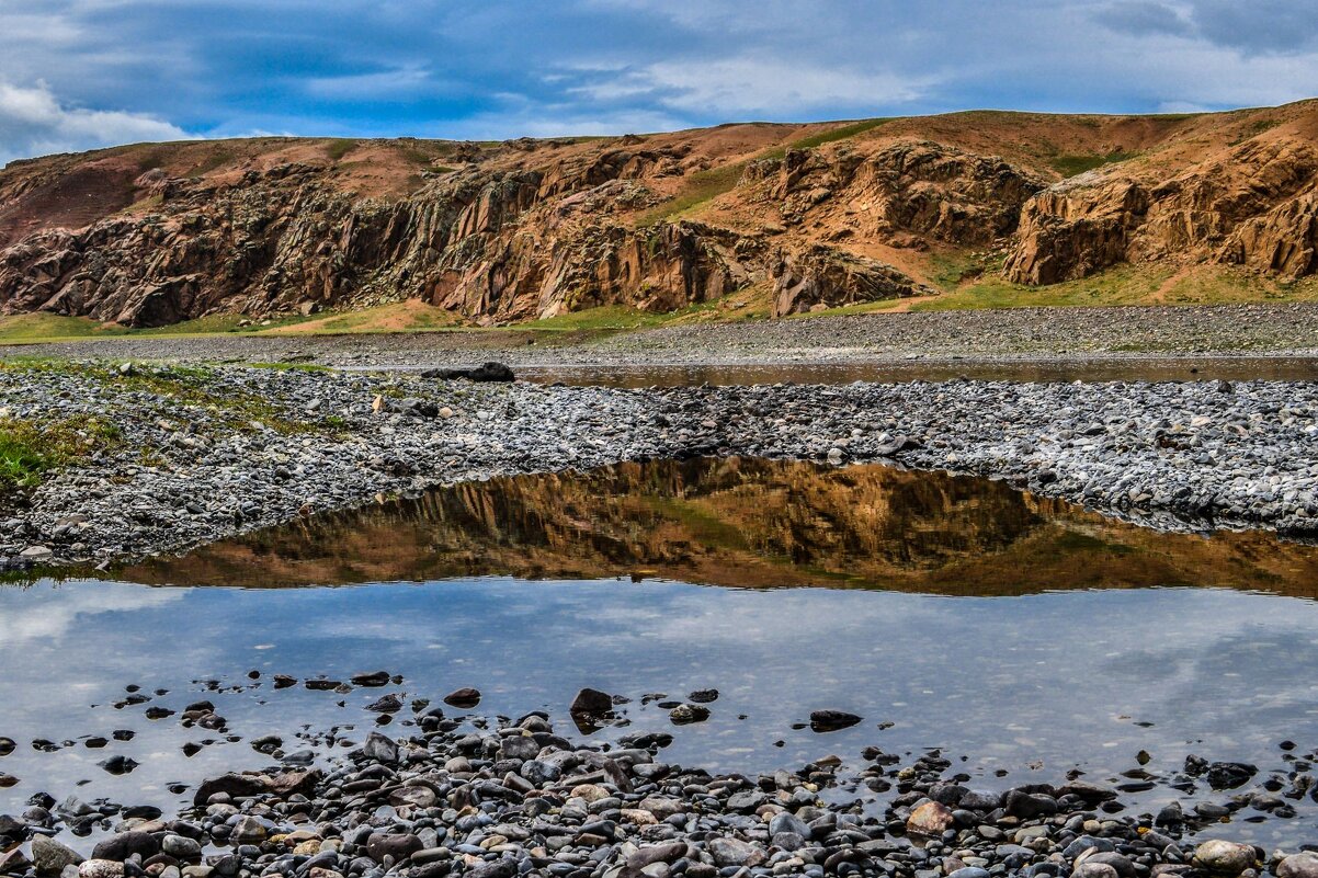 мало воды в реке - Георгий А