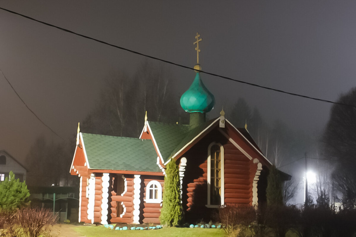 возле Николо-Беседной часовни - Сергей Кочнев