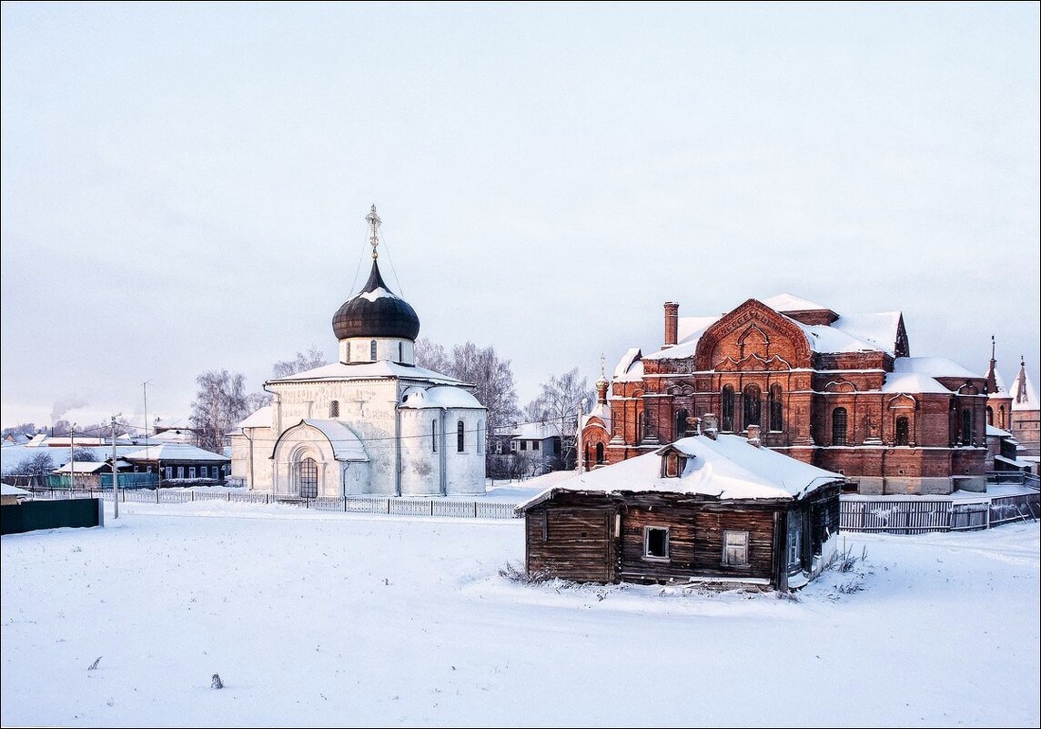 Храм, изба и белая зима... - марк 