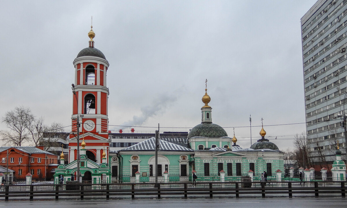 Храм Живоначальной Троицы в Карачарово - Сергей Лындин