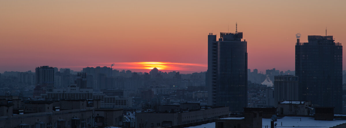. Закат над городом - Олег 