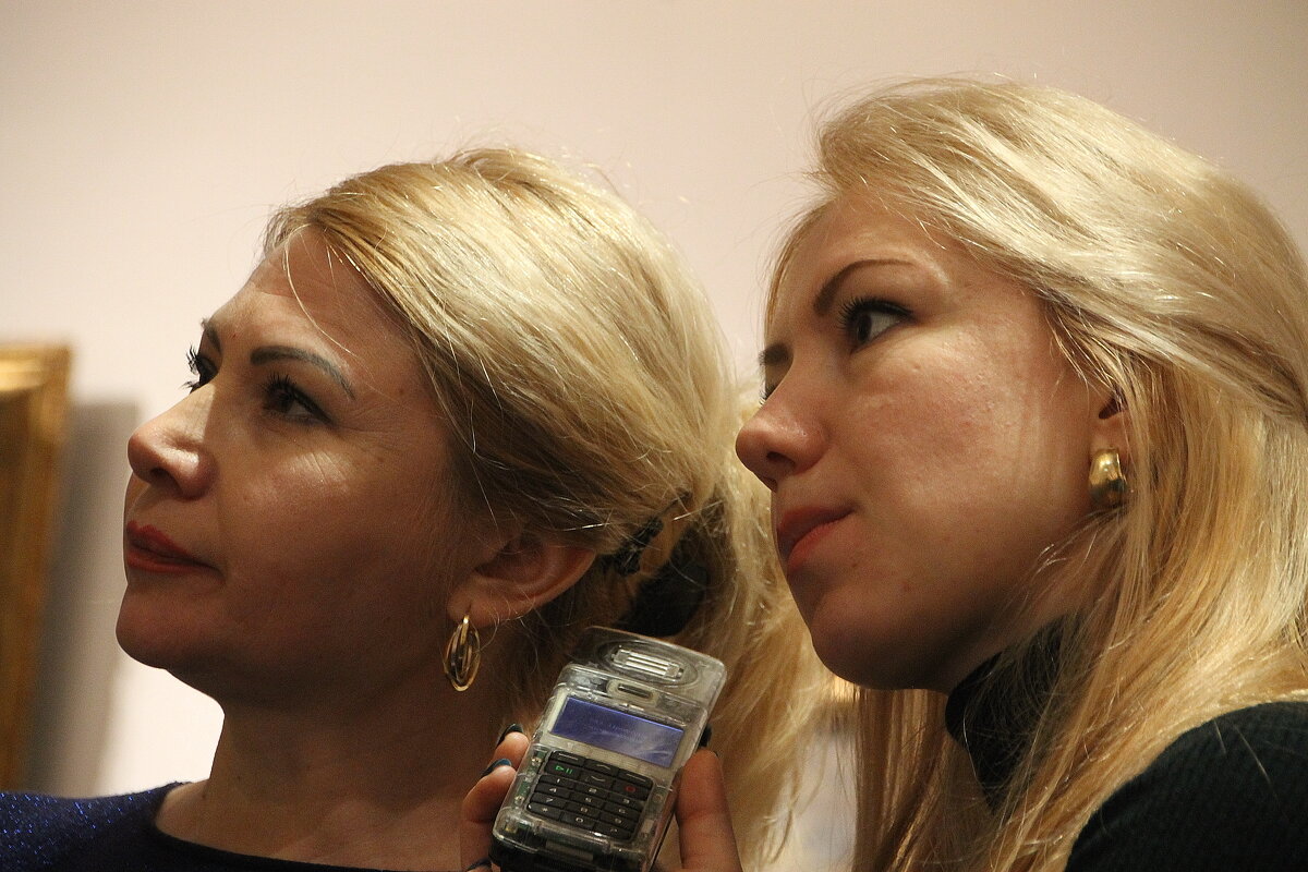 Блондинки на выставке.... - Tatiana Markova