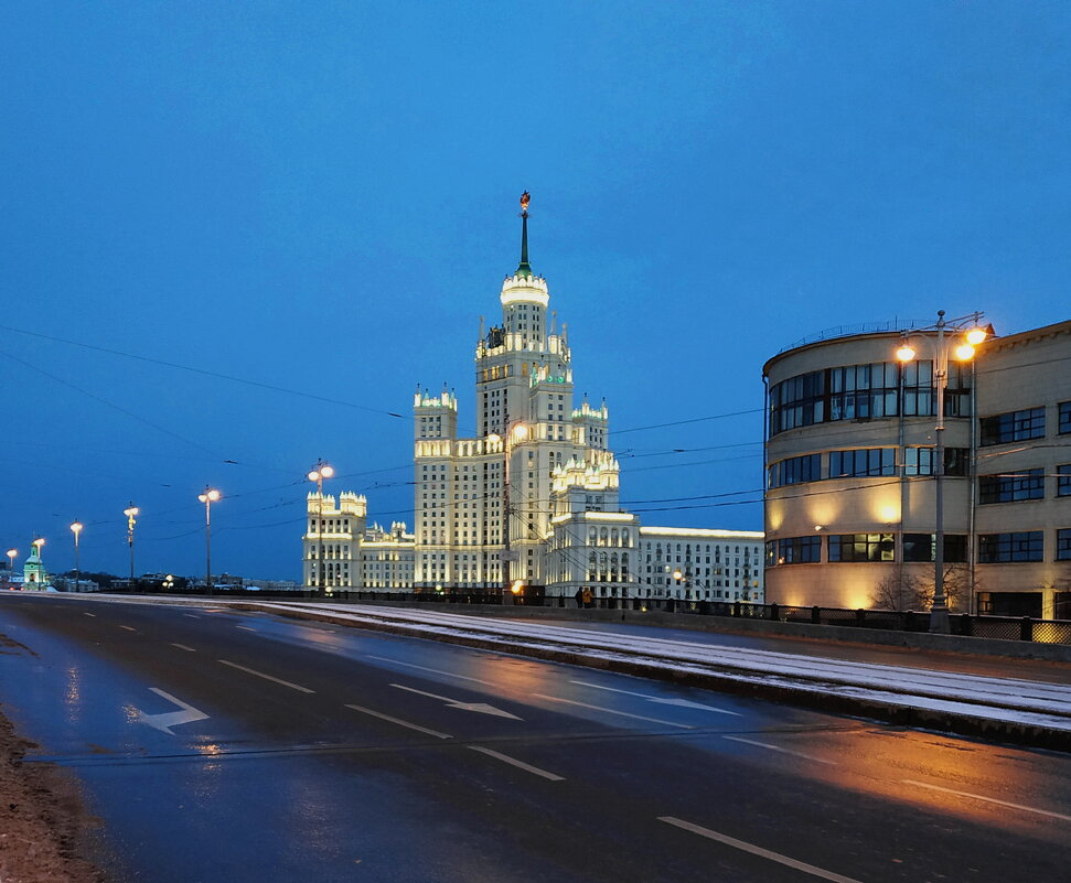 Москва вечерняя - Андрей Лукьянов
