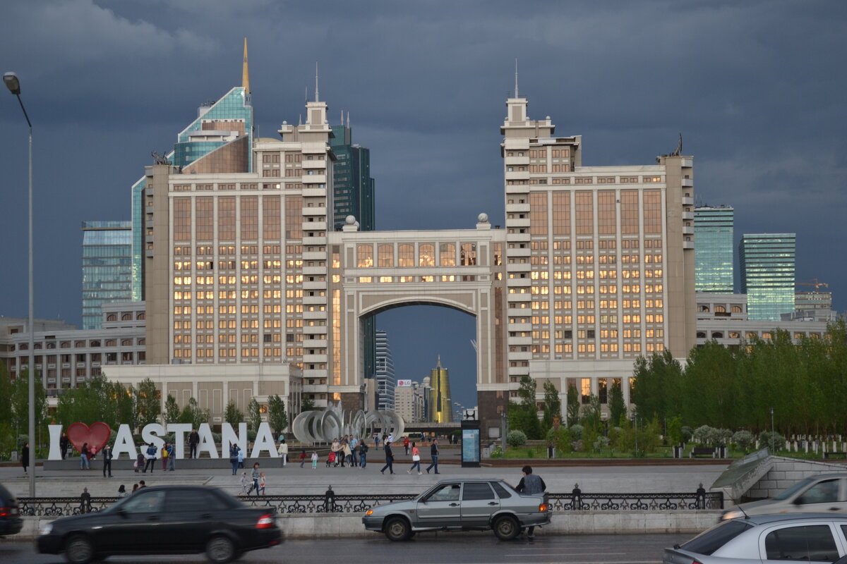 Миг истории города...Астана...Нур Султан.... - Андрей Хлопонин