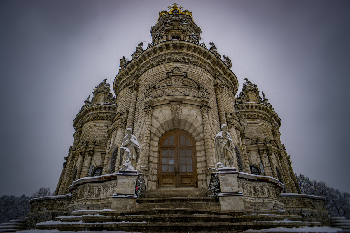Церковь Знамения Пресвятой Богородицы в Дубровицах - Алексей Строганов