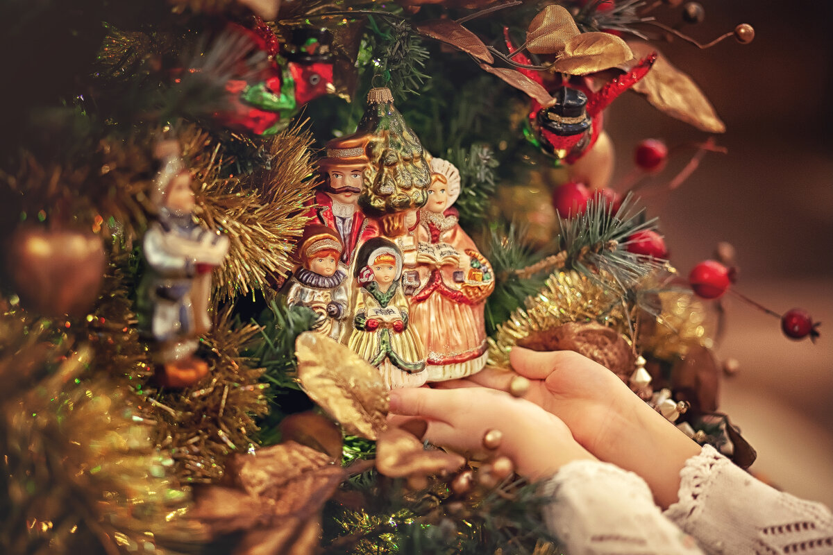Рождественская ель - Надежда Антонова