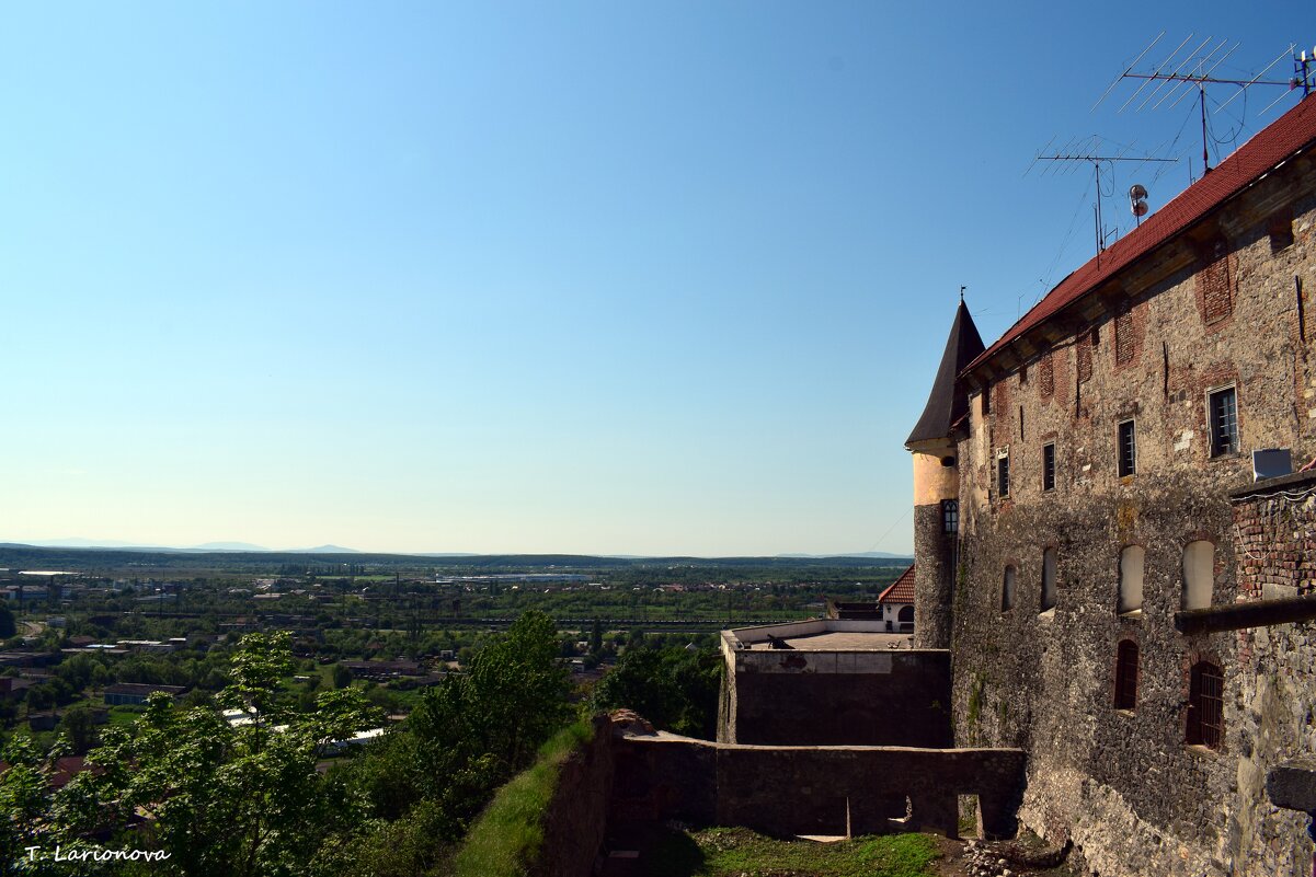 Со стен замка Паланок - Татьяна Ларионова