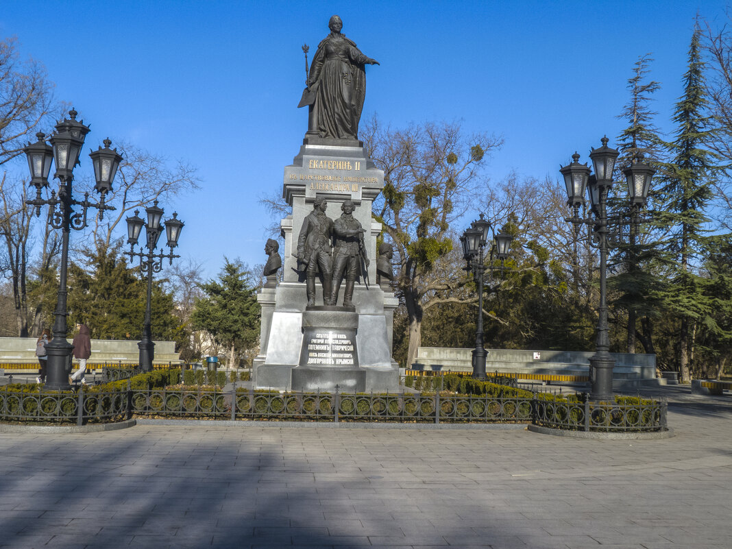 Памятник Екатерине 2 - Валентин Семчишин