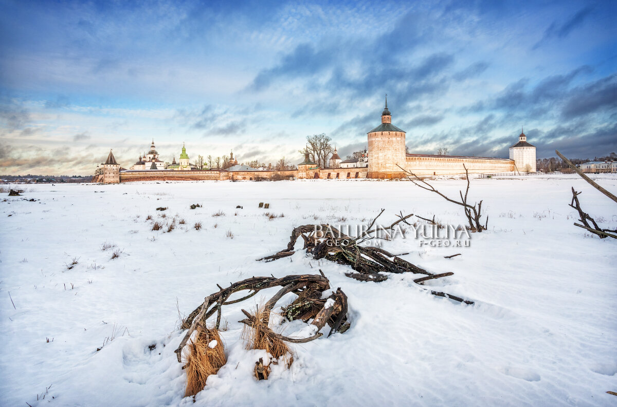 Кирилло-Белозерский монастырь и коряги - Юлия Батурина