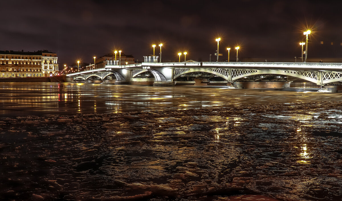 Благовещенский мост.Нева. - Юрий Слепчук