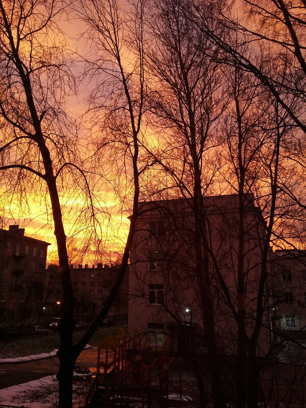 Десять минут пламенеющего восхода - Ирина Румянцева