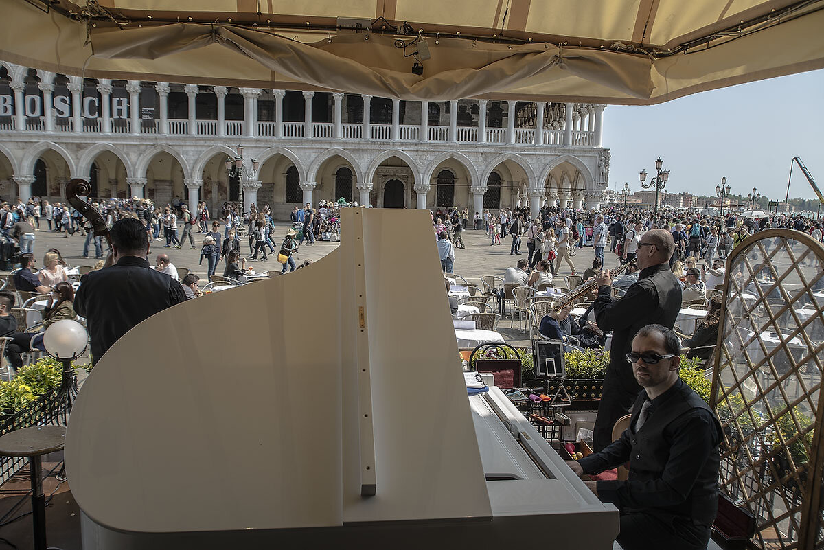 Venezia.Musicisti caffè in Piazzetta San Marco. - Игорь Олегович Кравченко