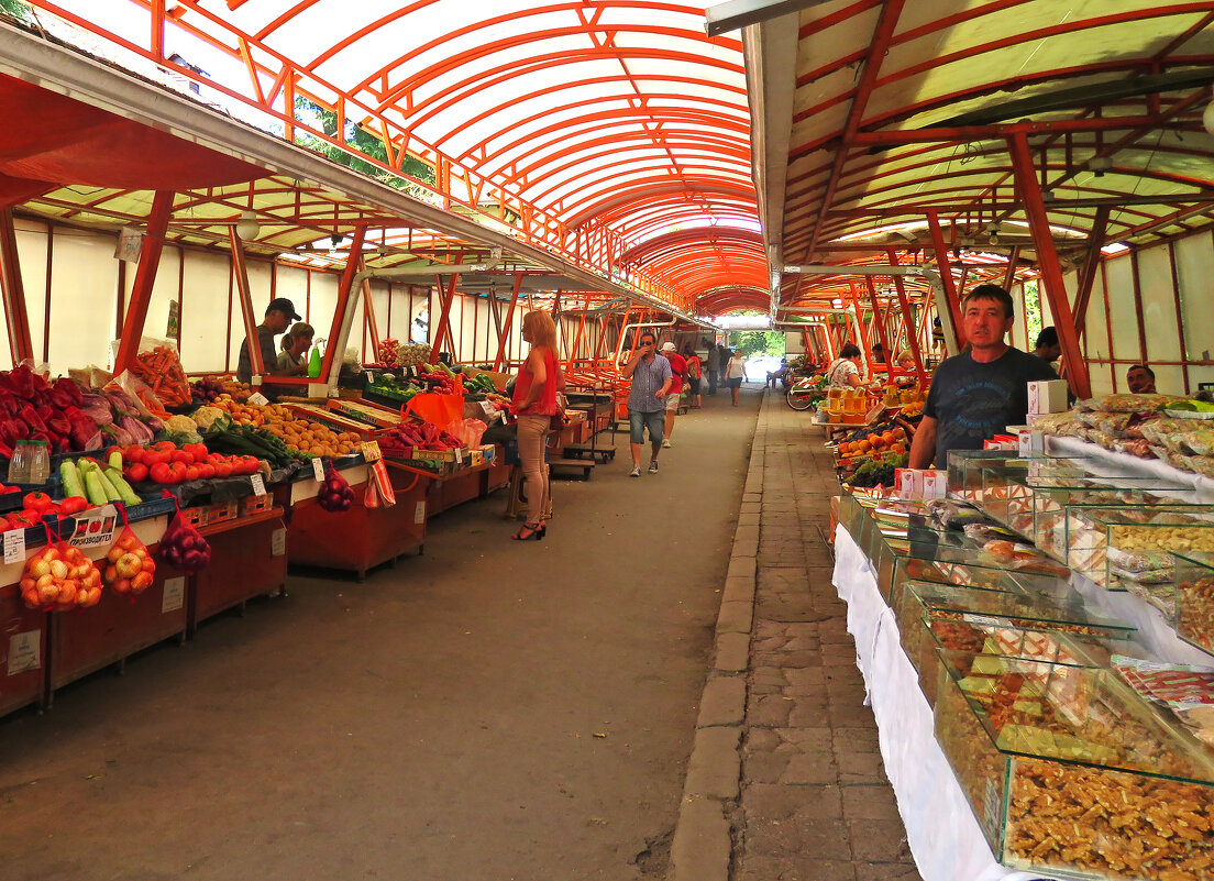 На рынке в Варне. - ИРЭН@ .