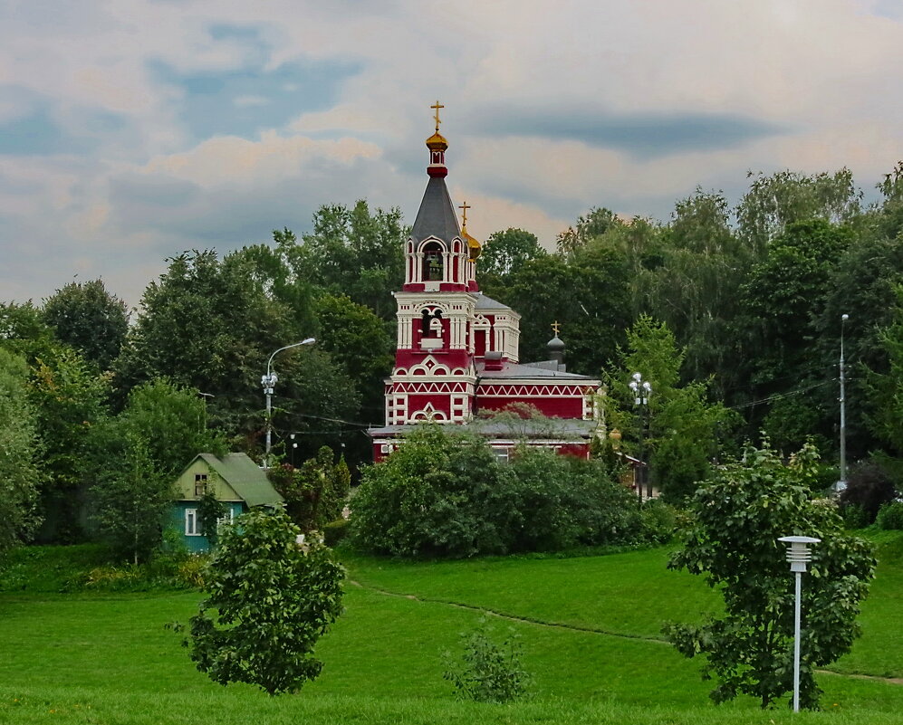 Храм  Параскевы Пятницы - Liliya Kharlamova