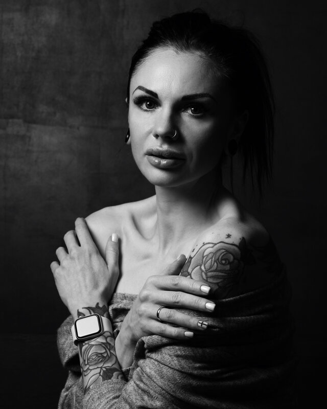 женский портрет чб - Арзу Исрафилова