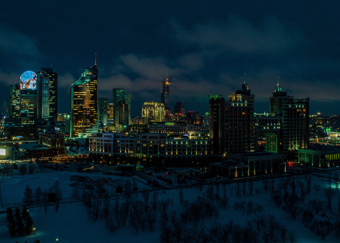 Столица Казахстана. Огни ночного города - Сергей Ершов