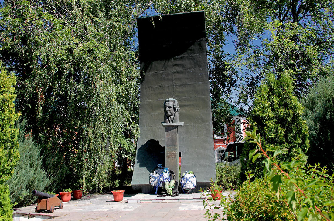 Памятник Ф.Ушакову. Санаксары. Мордовия - MILAV V