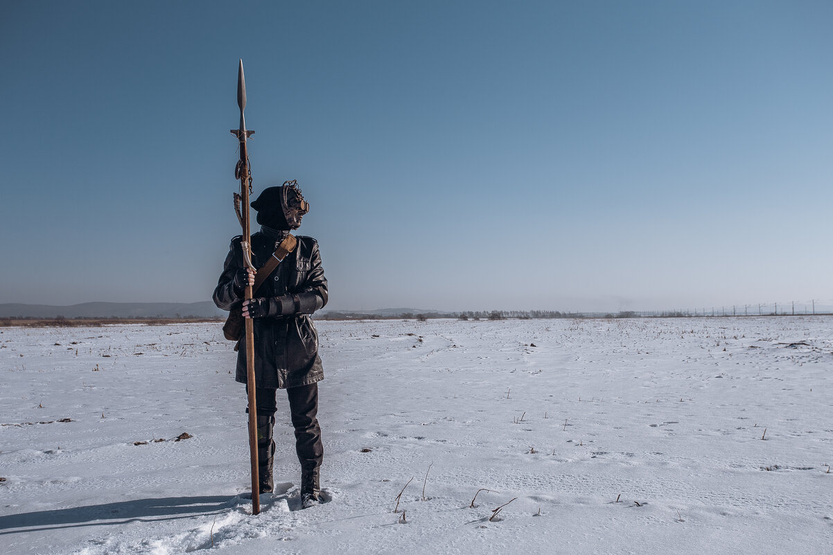 Странник, охотник на монстров. - Шурф Сьлядек 