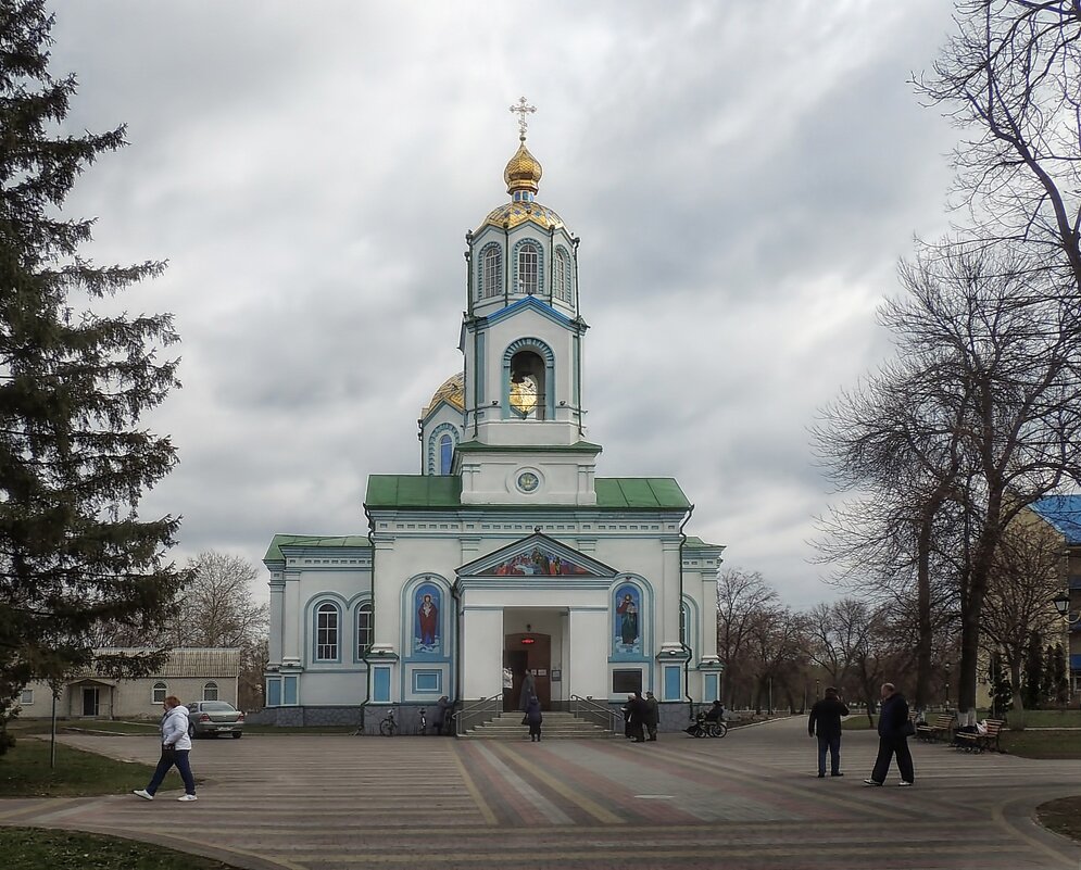 В Миргороде - Роман Савоцкий