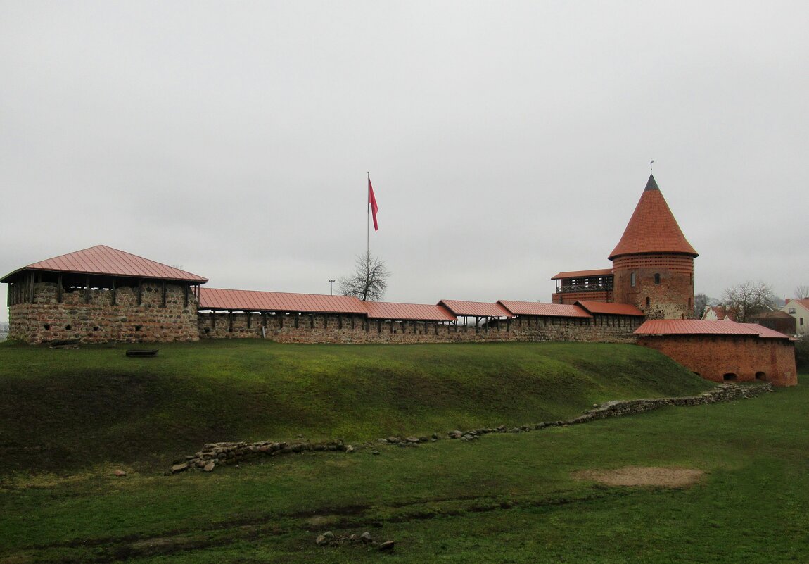 Каунасский замок, Ковенский замок (лит. Kauno pilis) находится в литовском городе Каунасе - Елена Павлова (Смолова)
