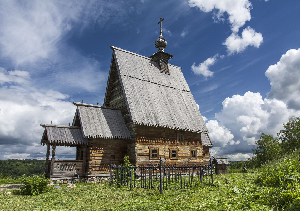 Старая Церковь в деревне Петяявеси