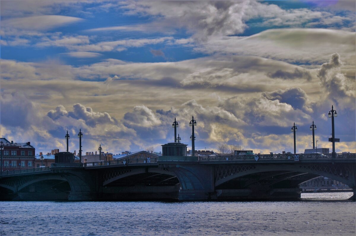 Знамения над Благовещенским мостом... - Sergey Gordoff